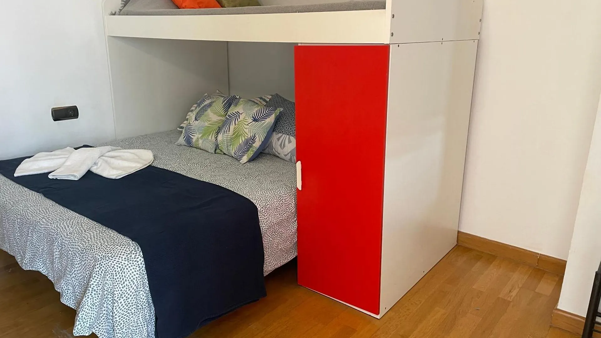 Dom wakacyjny Goldhome - Casa Piscina Privada, Amarre - Casa 4 Empuriabrava Hiszpania